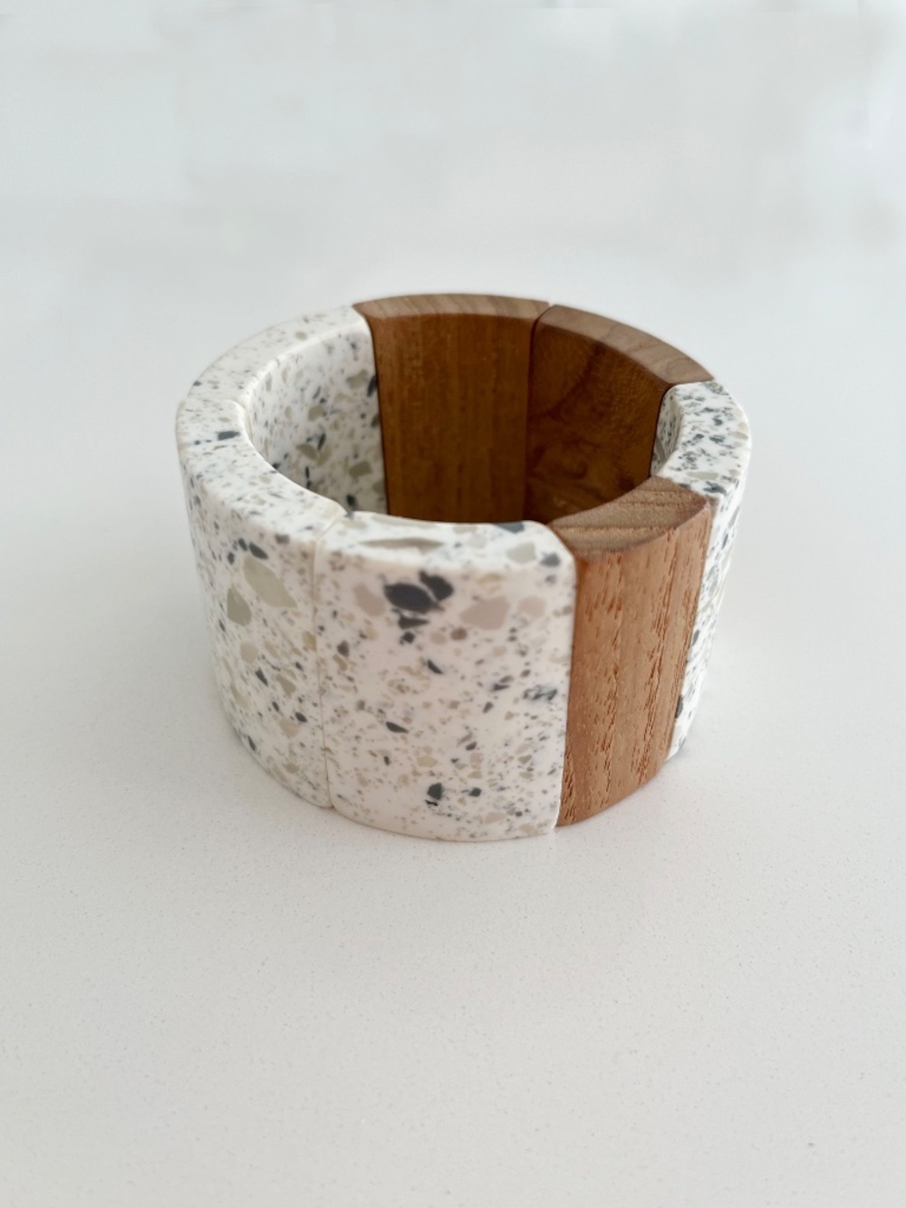 Elk x Anthropologie Faceted Wood & Terrazzo Style Block Stretch Bracelet. - Picture 4 of 6